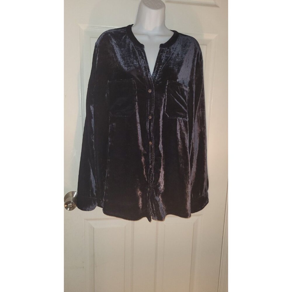 XL Democracy Crushed Blue Velvet Button Up Top Coat Tail Back Long Sleeve EUC